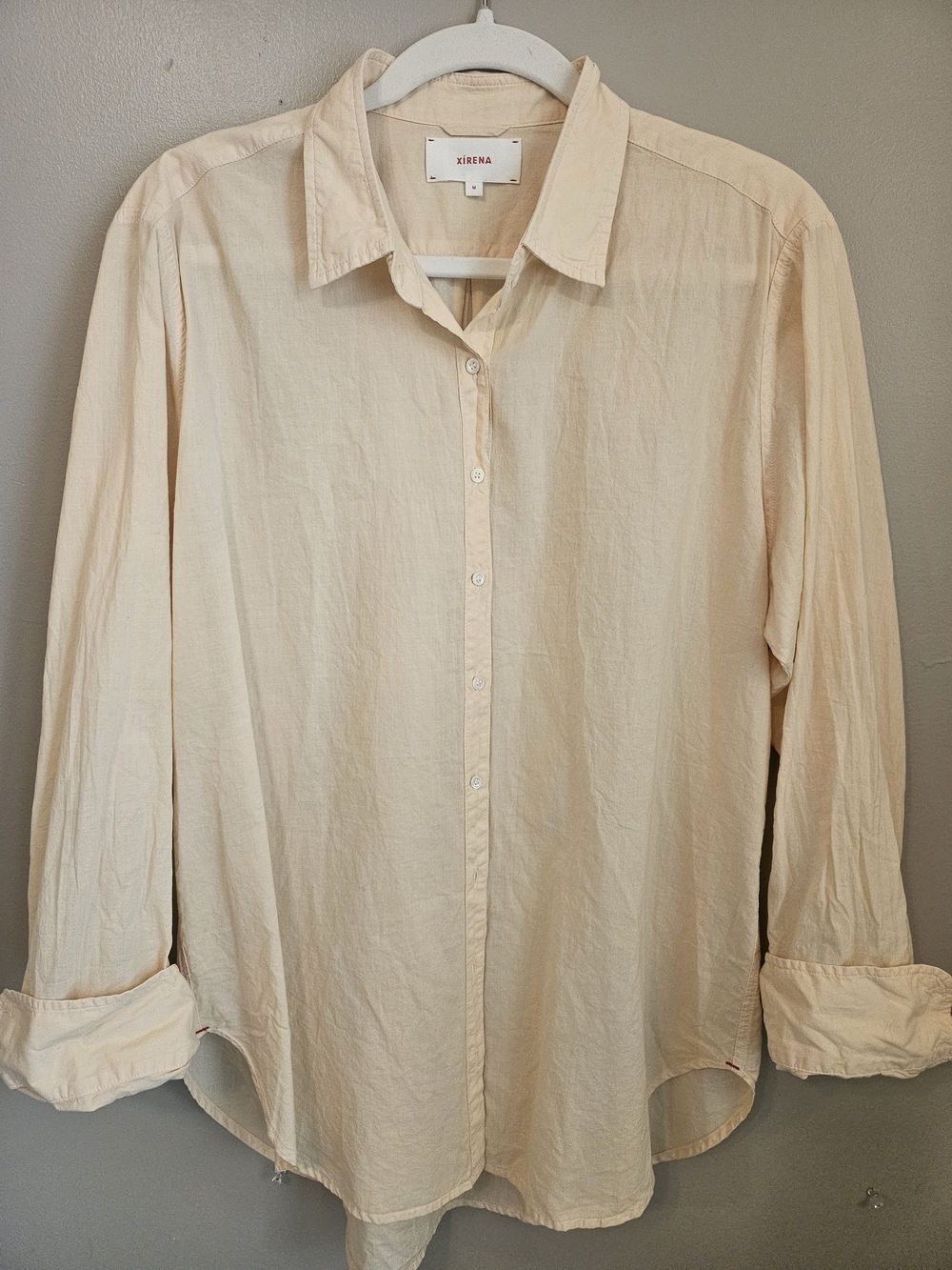 XiRENA Women's Casual Button-Down Shirt in Light Yellow